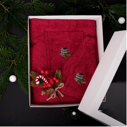 Dovanų rinkinys Jai - RAUDONAS dovanų dėžutėje. Prijuostė ir kepurė pirčiai 