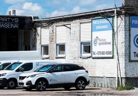 Pirties prekių parduotuvė