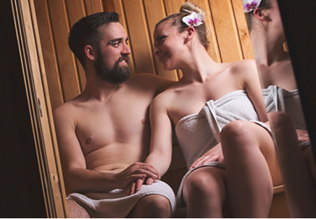 Valentino diena pirtyje: kaip sukurti romantišką, jaukią ir pojūčius žadinančią atmosferą