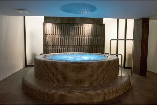 SPA centras EAST ISLAND - SPA centrai