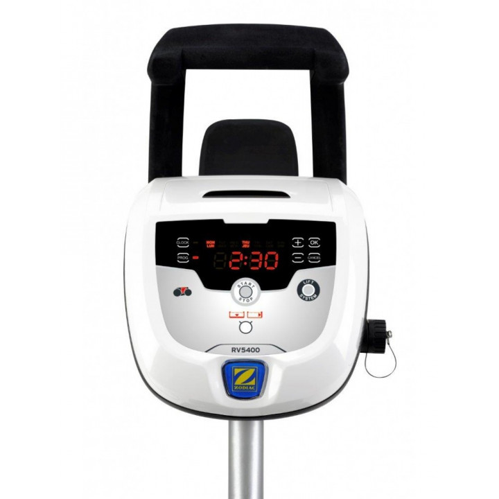 Baseino valymo robotas RV 5500