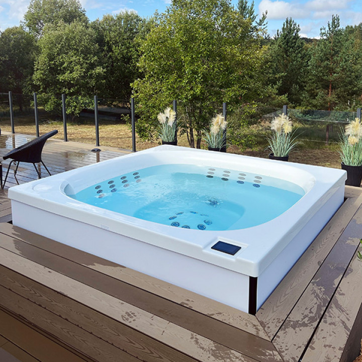 Novitek Lumispa L hidromasažinis SPA baseinas