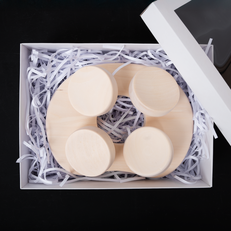 Pirties pogalvis, dovanų dėžutėje, drebulės mediena