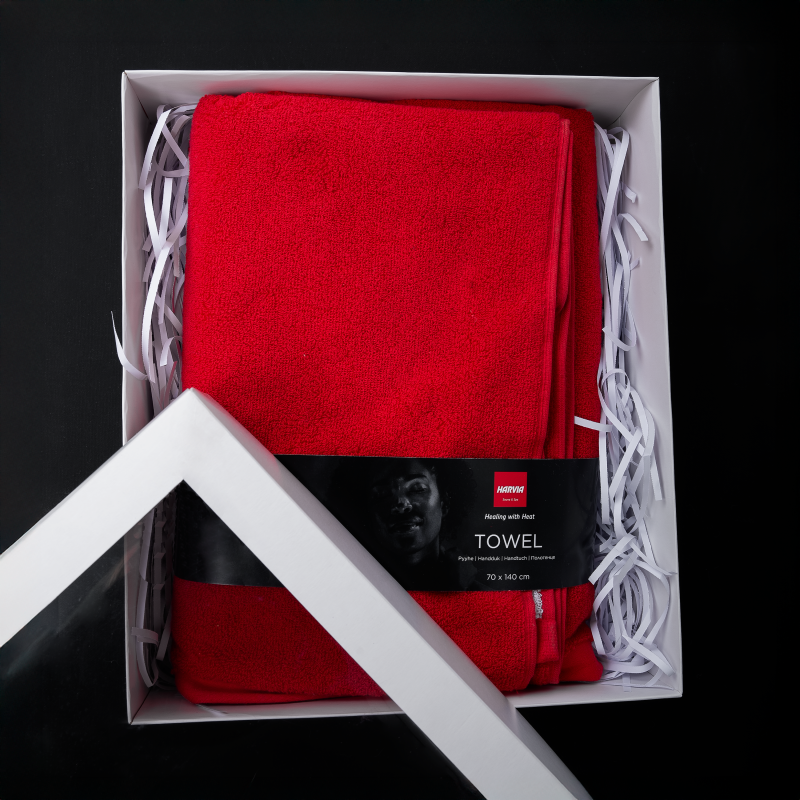 Rankšluostis dovanų dėžutėje, HARVIA, 70 x 140 cm, raudonas