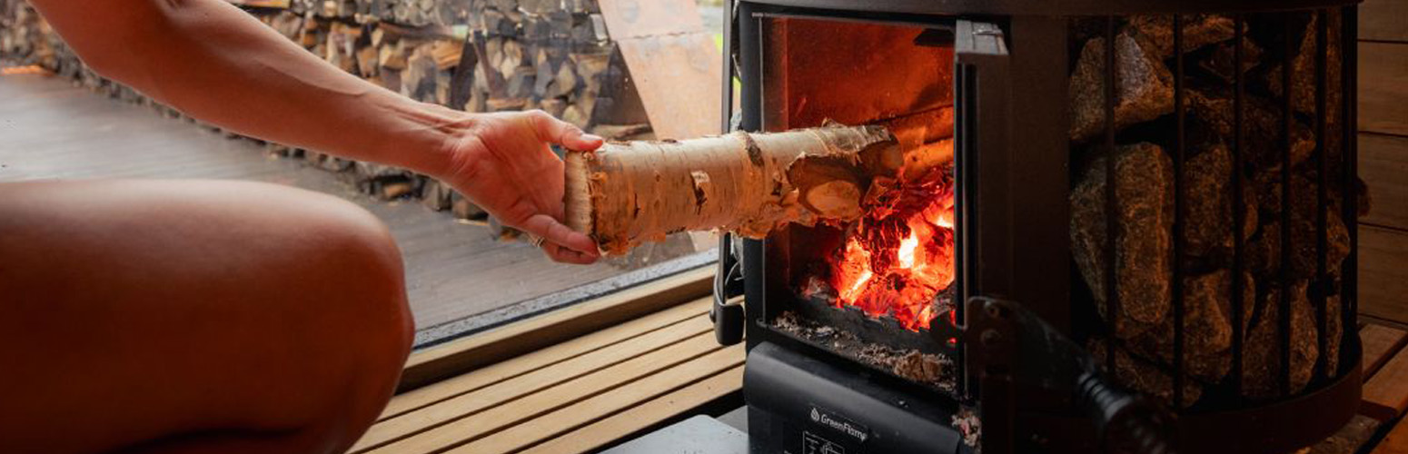 Kaip paruošti pirtį šaltajam sezonui: krosnelės priežiūra ir degėsių kvapo prevencija