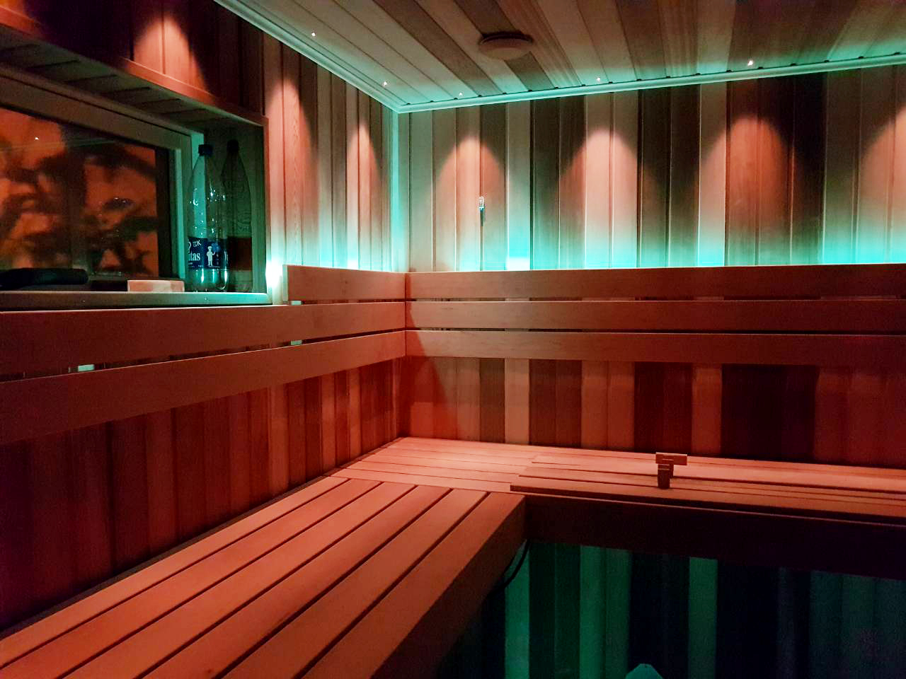 Sauna su alksnio ir Kanadietiško kedro mediena