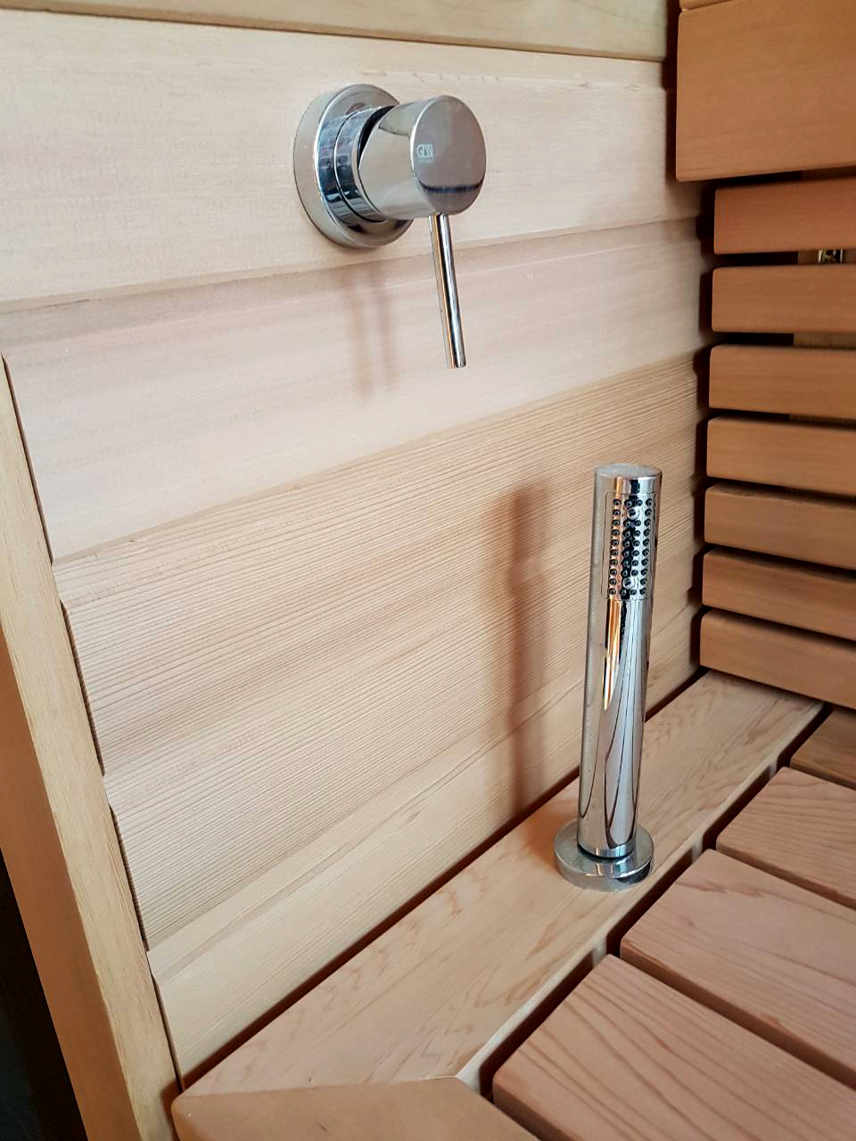 Kombi sauna su Himalajų druskos siena