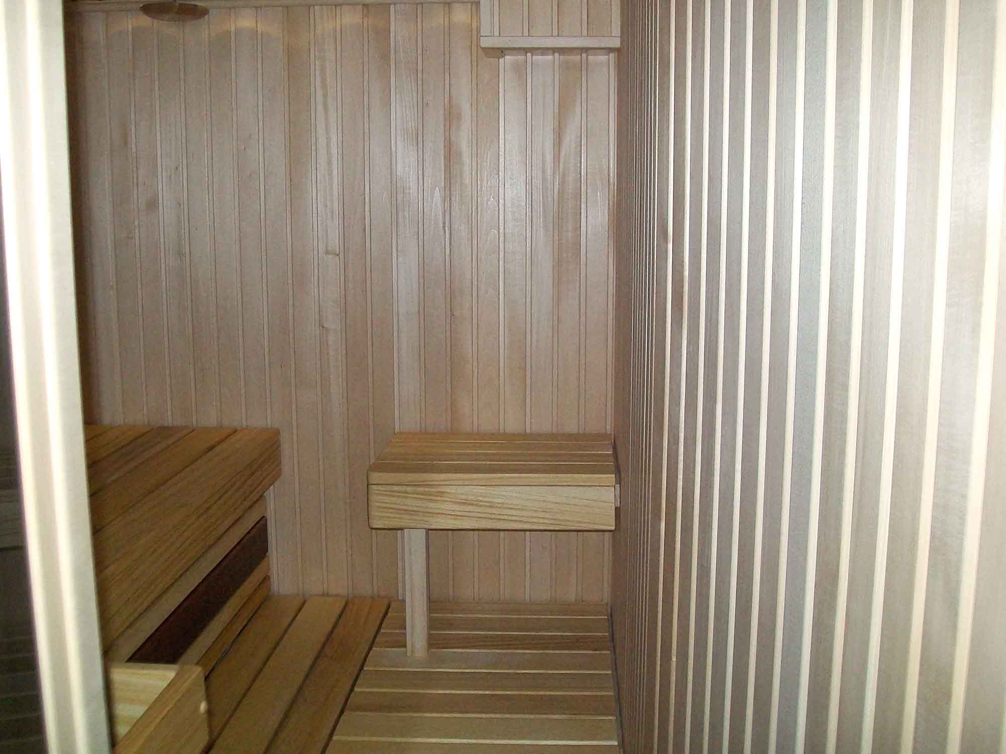 Sauna su kombinuota krosnele