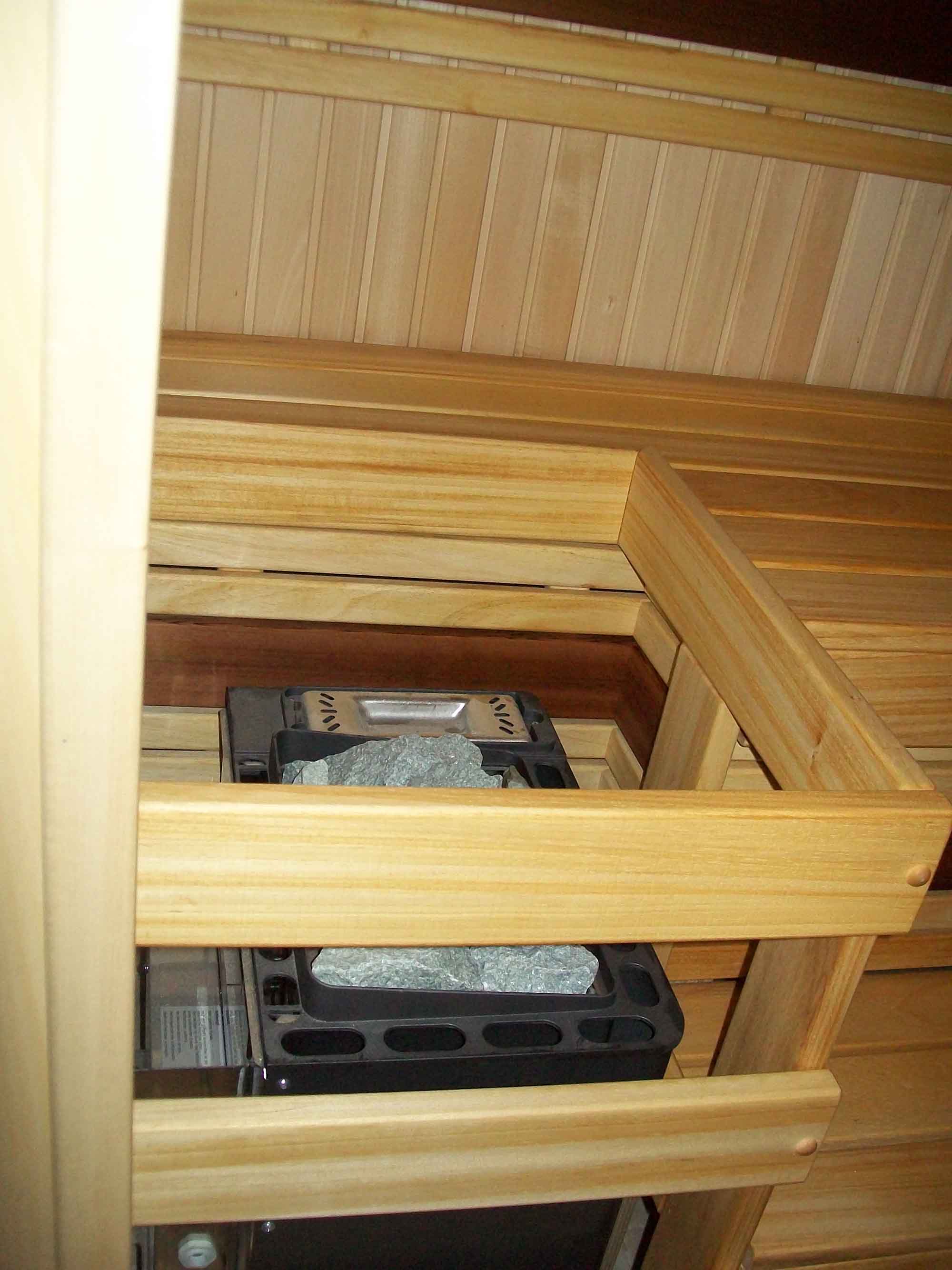 Sauna su kombinuota krosnele