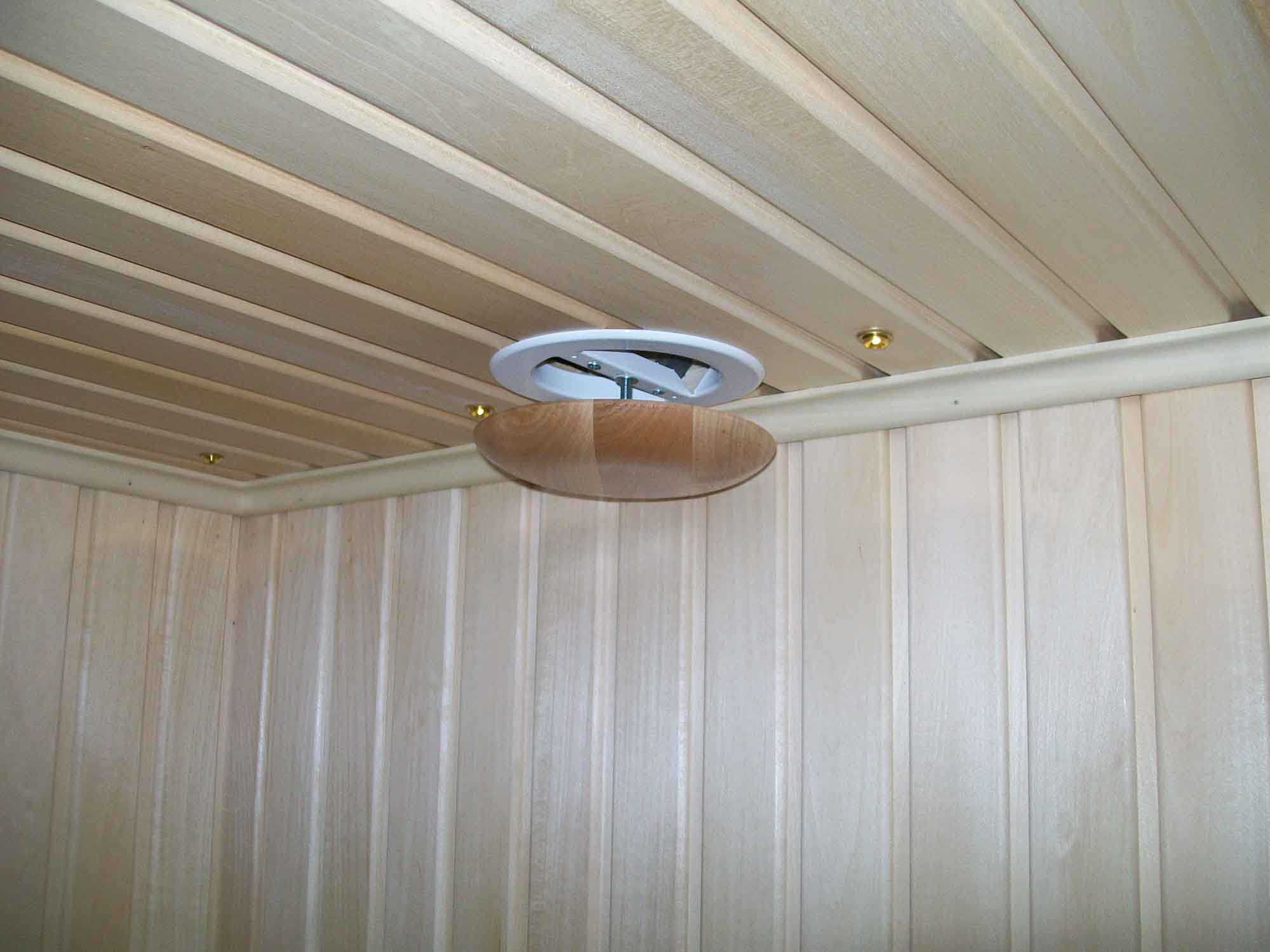 Sauna su kombinuota krosnele