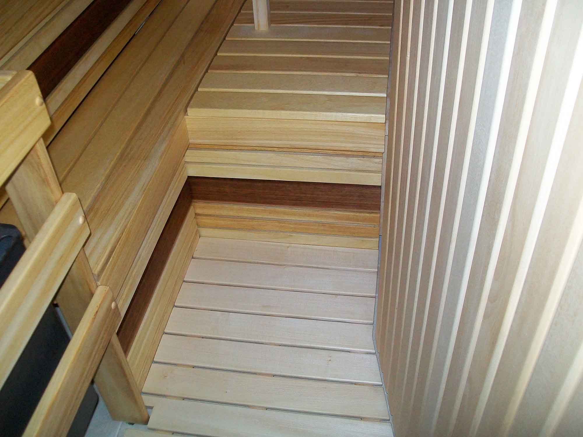 Sauna su kombinuota krosnele
